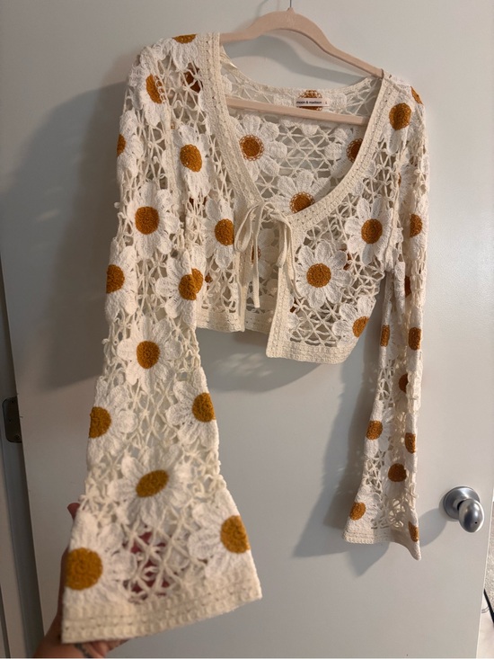 Anthropologie Tops - Anthropologie Crochet Daisy Tie-Front Cardigan - Cream with Mustard